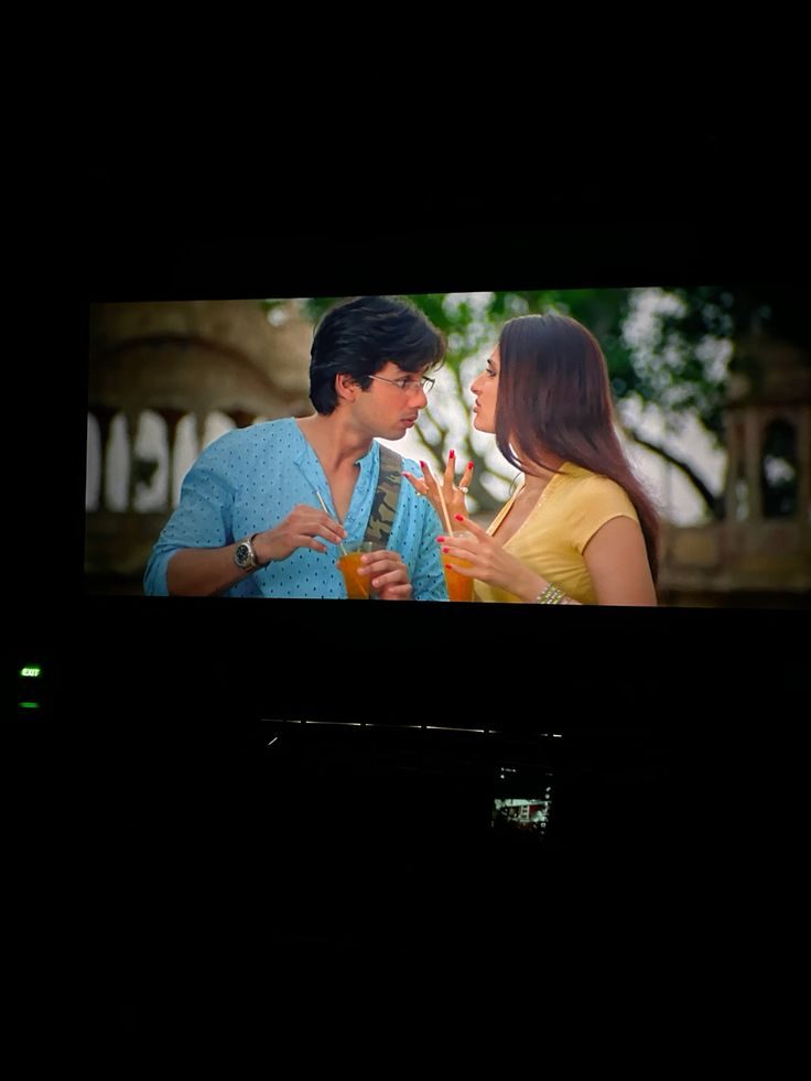Thodi Si Pagal, Thodi Si Zinda